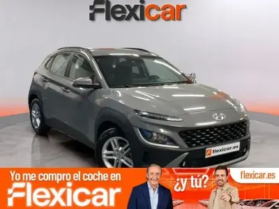 Usado Hyundai Kona 120 CV (88 kW) 2022 Gris SUV