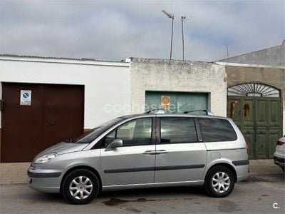 Peugeot 807
