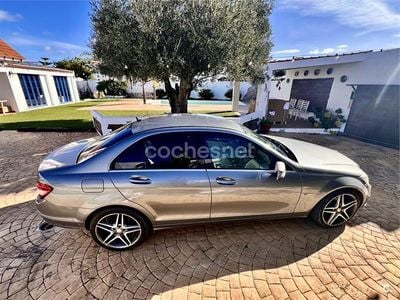 Usado Mercedes C200 Avantgarde 136 CV (100 kW) 2011 Gris / plata Berlina