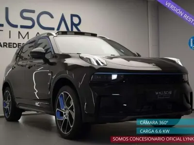Brugt Lynk & Co 01 261 HK (191 kW) 2023 Sort SUV