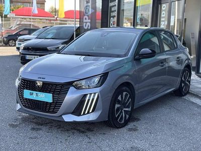 Usado Peugeot 208 Active 100 CV (73 kW) 2024 Gris Utilitario