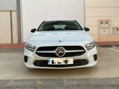 Usado Mercedes A180 116 CV (85 kW) 2020 Blanco Utilitario