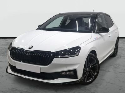 Usado Skoda Fabia 177 CV (130 kW) 2026 Blanco luna metalizado/negro mágico Utilitario