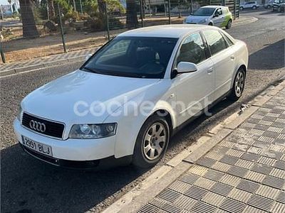 Blanco Usado 2001 Audi A4 Berlina | 2700 € (Un poco caro)