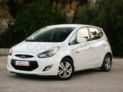 Usado Hyundai ix20 90 CV (66 kW) 2013 Blanco Utilitario