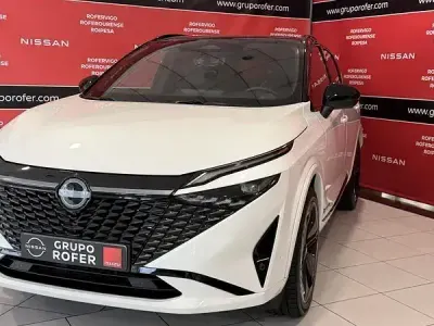 Usado Nissan Qashqai 190 CV (139 kW) 2024 Kori white black metalizado SUV