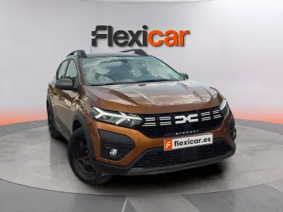 Usado Dacia Sandero Essentiel 91 CV (66 kW) 2023 Naranja Berlina