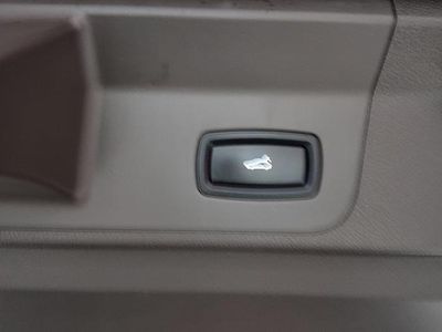 Usado Porsche Panamera 4 Executive 462 CV (339 kW) 2020 Gris / plata Berlina