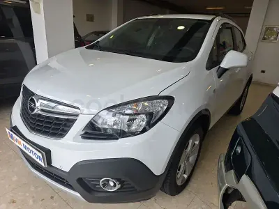 Usado Opel Mokka Selective 140 CV (102 kW) 2016 Blanco SUV