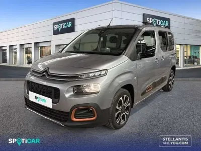 Usado Citroën Berlingo Shine 102 CV (75 kW) 2021 Gris Monovolumen