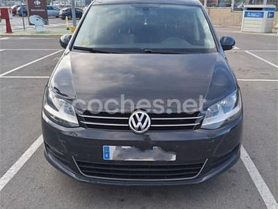 Usado VW Sharan Advance 177 CV (130 kW) 2014 Gris / plata Monovolumen