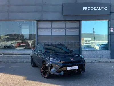 Usado Cupra Formentor 204 CV (150 kW) 2024 Gris / plata SUV