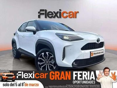 Usado Toyota Yaris Cross Active 116 CV (85 kW) 2022 Blanco SUV