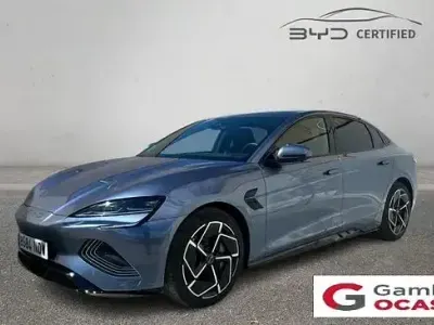 Używany BYD Seal 389 kW (530 KM) 2025 Szary Sedan/Limuzyna