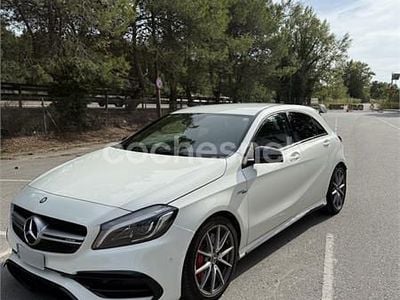 Mercedes A45 AMG