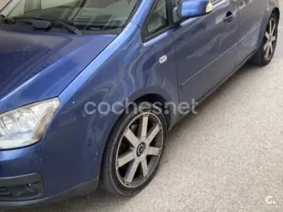Usado Ford C-MAX Ghia 136 CV (100 kW) 2005 Azul Monovolumen