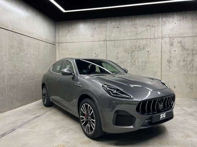 Gris Usado 2022 Maserati Grecale GT SUV | 73.999 €