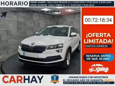 Usado Skoda Karoq Ambition 150 CV (110 kW) 2021 Blanco SUV