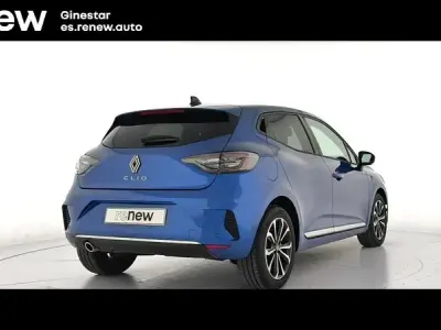 Usado Renault Clio V Techno 100 CV (73 kW) 2025 Azul Berlina
