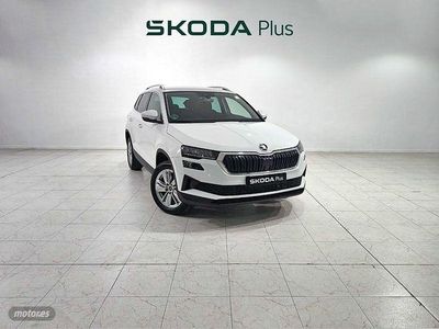 Usado Skoda Karoq Selection 150 CV (110 kW) 2025 Blanco SUV