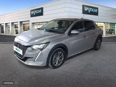 Usado Peugeot 208 Allure 100 kW (136 CV) 2021 Gris Utilitario
