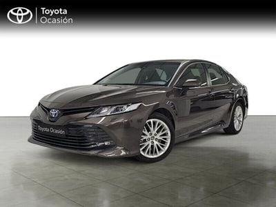 Marrón Usado 2020 Toyota Camry Advance Berlina | 25.890 € (Caro)