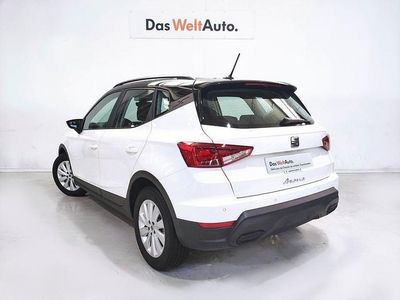 Usado Seat Arona Style 115 CV (84 kW) 2024 Blanco SUV