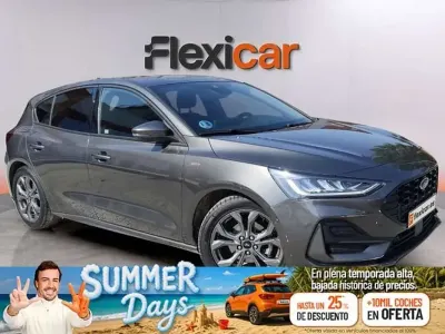 Usado Ford Focus ST-Line 155 CV (114 kW) 2024 Gris Berlina