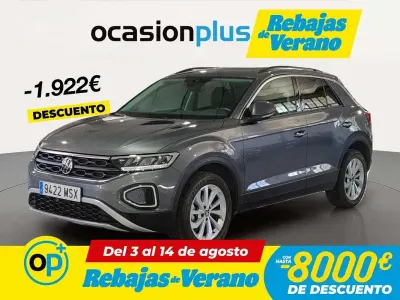 Usado VW T-Roc Life 110 CV (80 kW) 2024 Gris SUV