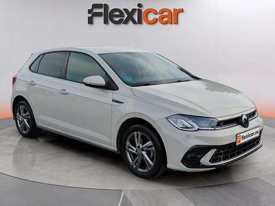 Usado VW Polo R-line 95 CV (69 kW) 2023 Gris Utilitario