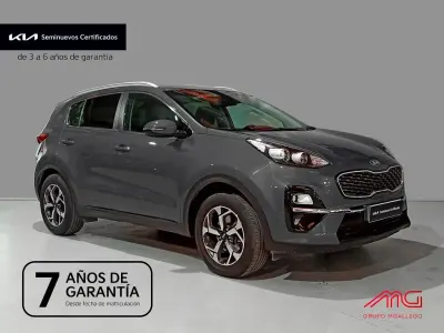 Usado Kia Sportage 136 CV (100 kW) 2020 Dark penta metal (h8g) SUV