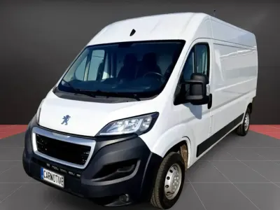 Usado Peugeot Boxer 165 CV (121 kW) 2023 Blanco Van