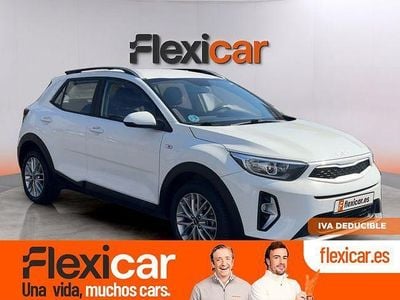 Usado Kia Stonic 84 CV (61 kW) 2022 Blanco SUV