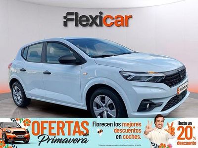 Usado Dacia Sandero Comfort 90 CV (66 kW) 2021 Blanco