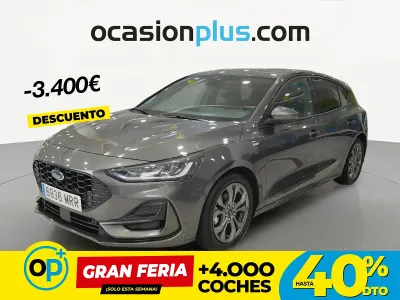 Usado Ford Focus ST-Line 155 CV (114 kW) 2024 Gris