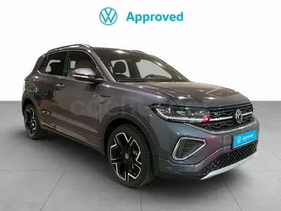 Usado VW T-Cross R-line 115 CV (84 kW) 2025 Gris / plata SUV