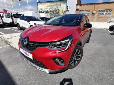 Brugt Renault Captur Techno 90 HK (66 kW) 2023 Rød SUV