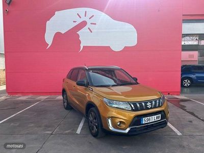 Usado Suzuki Vitara 129 CV (94 kW) 2022 Amarillo SUV