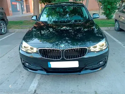 Usado BMW 320 Sport Line 190 CV (139 kW) 2018 Negro Berlina