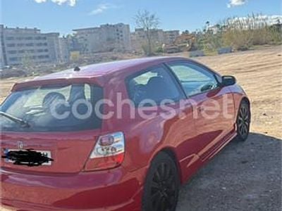 Usado Honda Civic Sport 110 CV (80 kW) 2004 Rojo Berlina