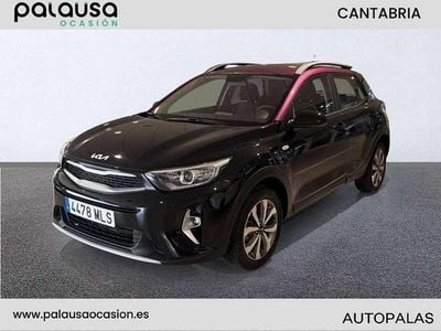 Usado Kia Stonic 84 CV (61 kW) 2023 Negro SUV