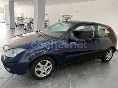 Azul Usado 2004 Ford Focus Trend Berlina | 3800 € (Caro)