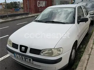 Używany Seat Ibiza Stella 100 KM (73 kW) 2002 Biały Hatchback