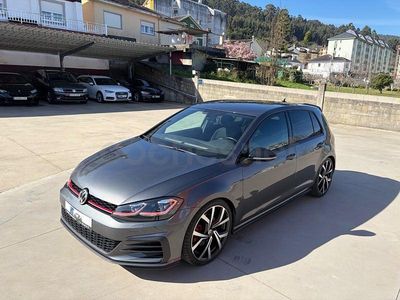 Usado VW Golf VII GTI 230 CV (169 kW) 2018 Gris / plata Berlina