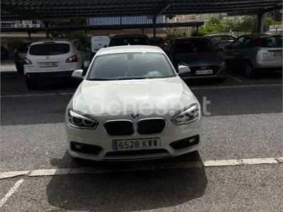 Usado BMW 118 150 CV (110 kW) 2019 Blanco Berlina