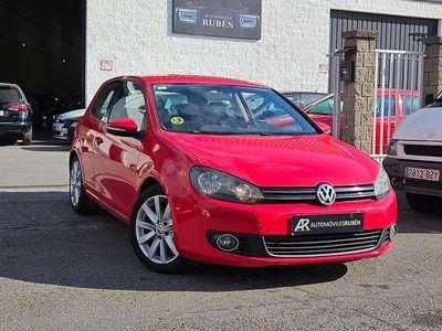 Usado VW Golf VI Highline 140 CV (102 kW) 2008 Rojo Utilitario