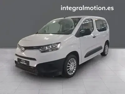 Usado Toyota Proace Verso City 102 CV (75 kW) 2022 Blanco Familiar