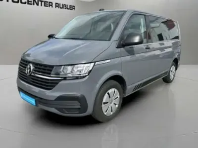 Usado VW Multivan 150 CV (110 kW) 2020 Gris Monovolumen