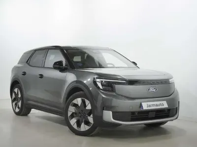Usado Ford Explorer Premium 210 kW (286 CV) 2024 Gris SUV