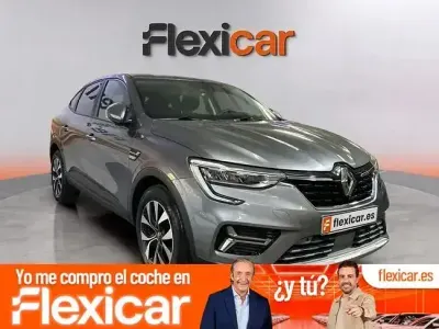 Usado Renault Arkana Equilibre 140 CV (102 kW) 2022 Gris SUV